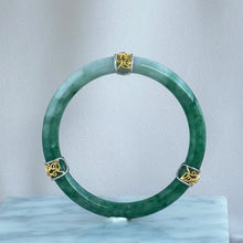 Load image into Gallery viewer, 70355 54.5mm Chantilly Lace Series Slim Cut Green Rounded Jadeite Bangle
