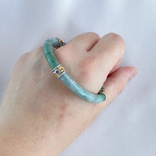 Load image into Gallery viewer, 70353 54.5mm Chantilly Lace Series Slim Cut Green with Blue Sapphire Rounded Jadeite Bangle
